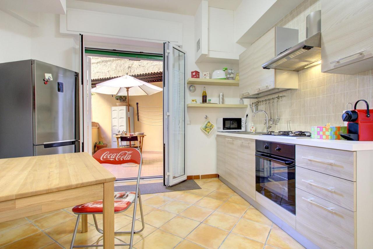 Vomero-Rossini Apartment Napoli Exterior foto